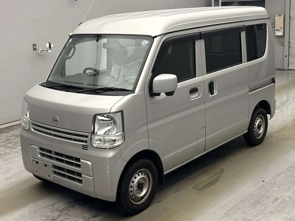 Nissan NV100 Clipper DR17V 2022
